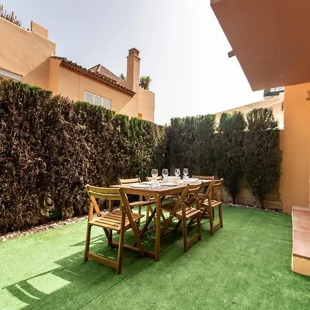 בית נופש 3-bedroom Townhouse With Views Of La Concha In Nueva Andalucia,