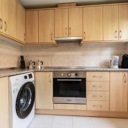 בית נופש 3-bedroom Townhouse With Views Of La Concha In Nueva Andalucia,