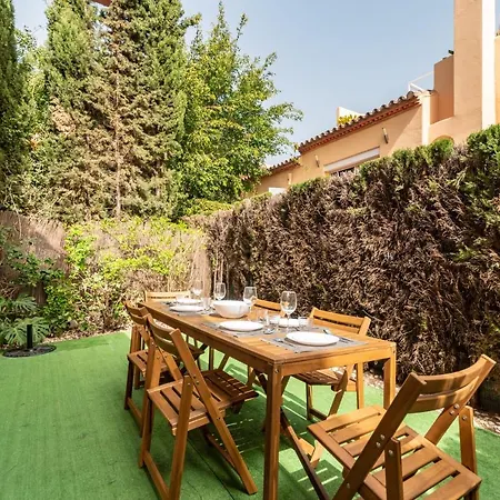 3-bedroom Townhouse With Views Of La Concha In Nueva Andalucia, בית נופש מארבלה