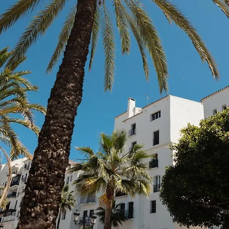 3-bedroom Townhouse With Views Of La Concha In Nueva Andalucia, *