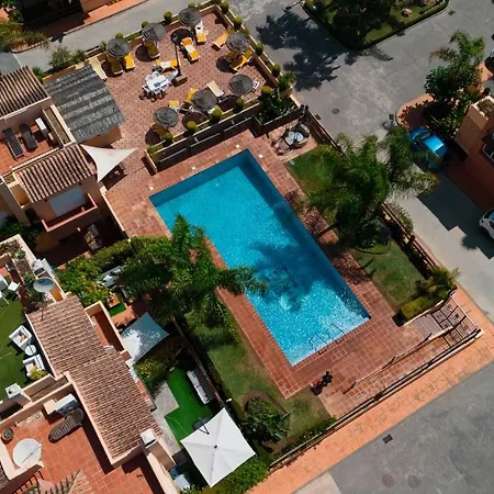בית נופש 3-bedroom Townhouse With Views Of La Concha In Nueva Andalucia, מארבלה