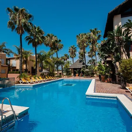 בית נופש 3-bedroom Townhouse With Views Of La Concha In Nueva Andalucia,