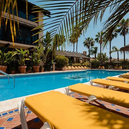 בית נופש 3-bedroom Townhouse With Views Of La Concha In Nueva Andalucia,